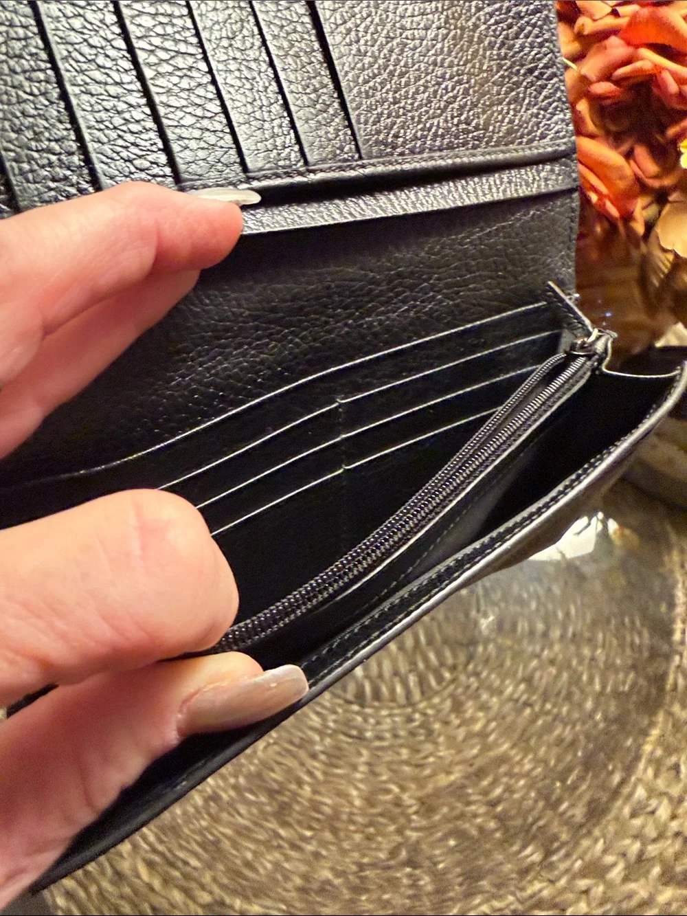 Gucci Vintage Interlocking G Black Leather Continental Full Wallet Authentic - Picture 8 of 12